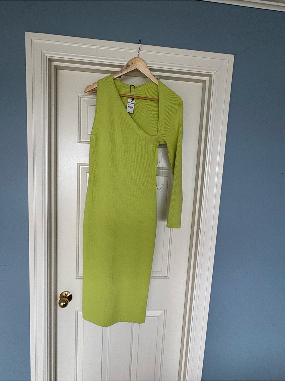 Express Lime One-Shoulder Long Sleeve Midi Dress